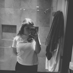 Meet your Posher, Annie